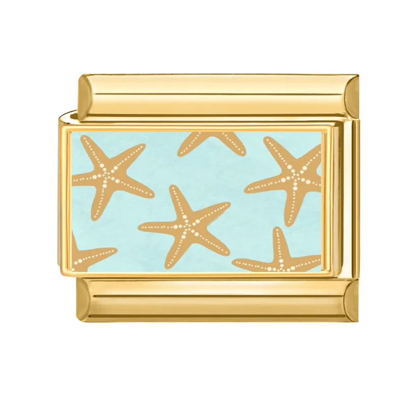 Mořské hvězdy na tyrkysovém pozadí