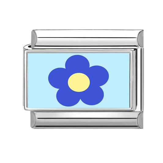 Modrá květina s žlutým středem